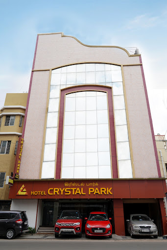 budget hotel in Chennai, resort in Chennai, affordable hotel accommodations near in Chennai, Best luxury hotel with spa and pool services in Chennai, Hotels with conference facilities in Chennai, Pet-friendly hotels near in Chennai